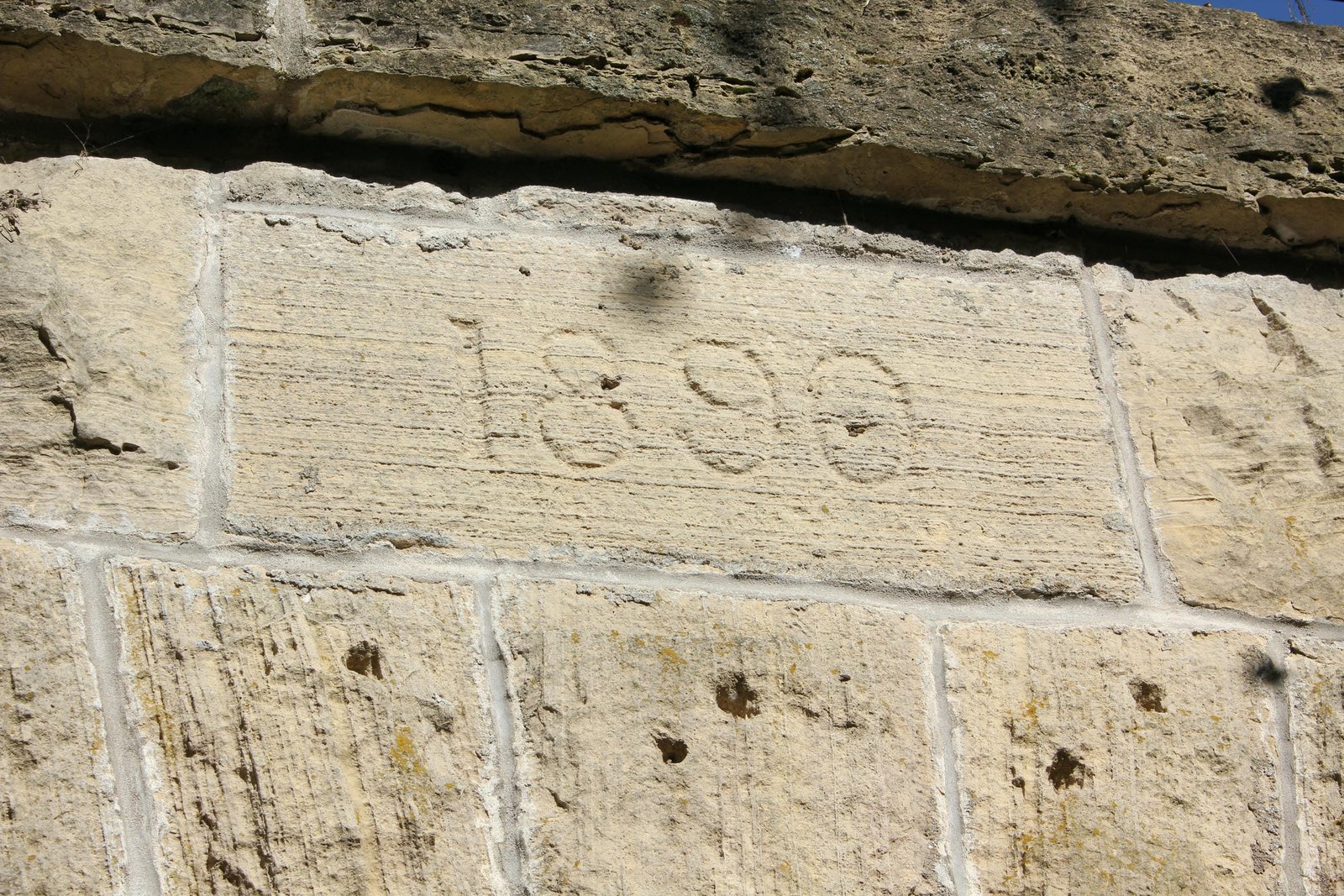 Date stone